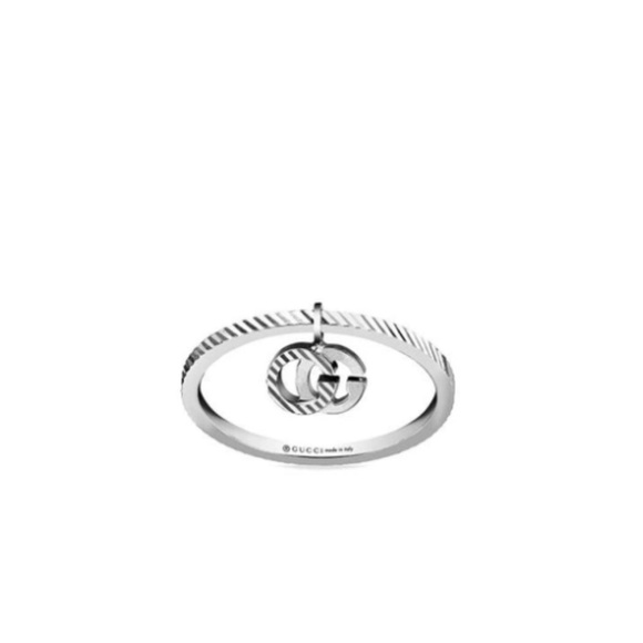 GUCCI Running G Ring with GG Charm in 18K White Gold - Picture 9 of 11